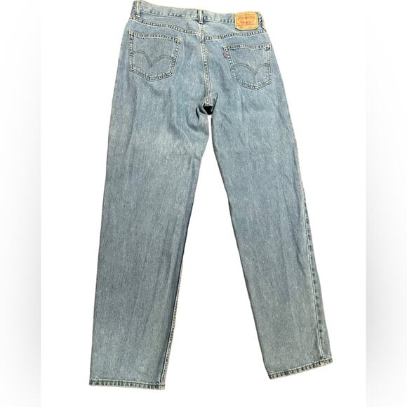 Levi’s 550 100% Cotton Relaxed Fit Medium Wash Jeans in a Mens 36 x 36 - Picture 2 of 9